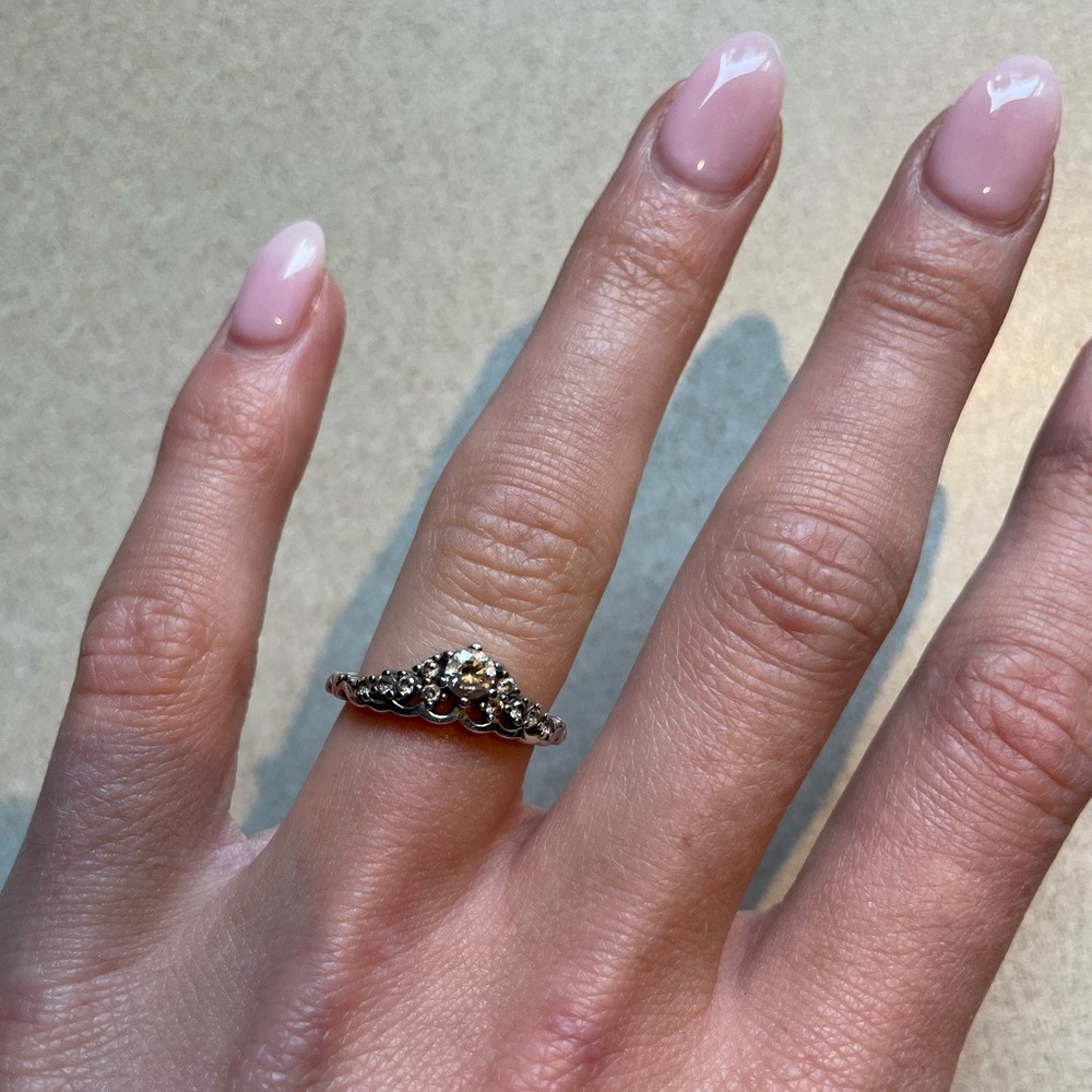 Pandora Tiara ring